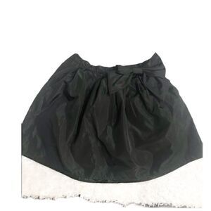 The children ‘s place | Girls skirt Sz 10 NWT‎